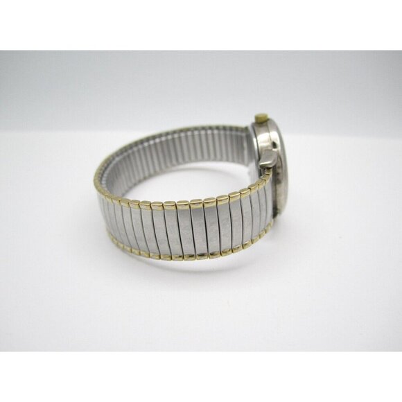 Women Carriage Quartz WR Analog 28mm Round Watch (H597) "New Battery" - Picture 8 of 10